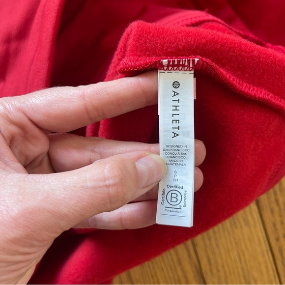 Athleta Altitude Polartec Sweatshirt Merry Red 4279878 Size Small - Picture 4 of 8